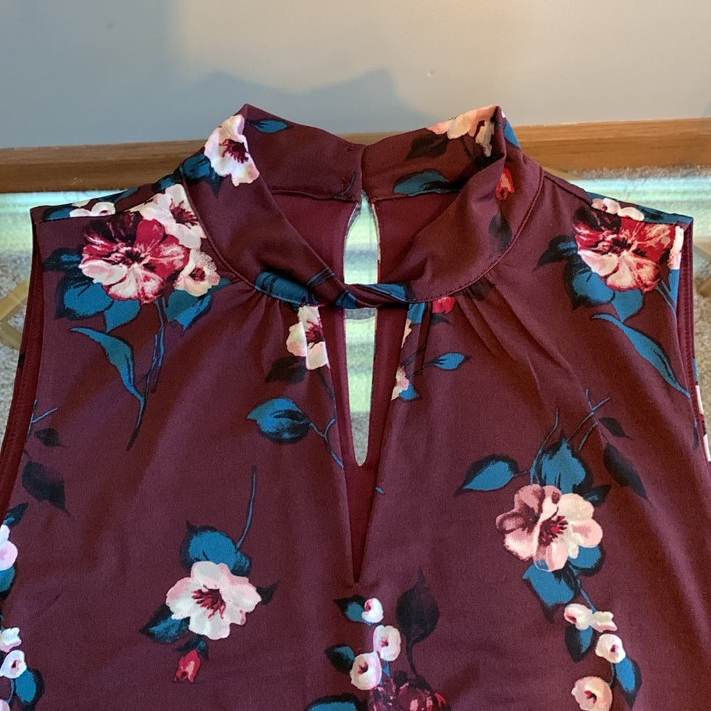 White House Black Market Sleeveless Floral Top Size S - Picture 12 of 16